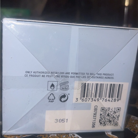 New Marc Jacobs Daisy Blue EDT - Picture 3 of 3